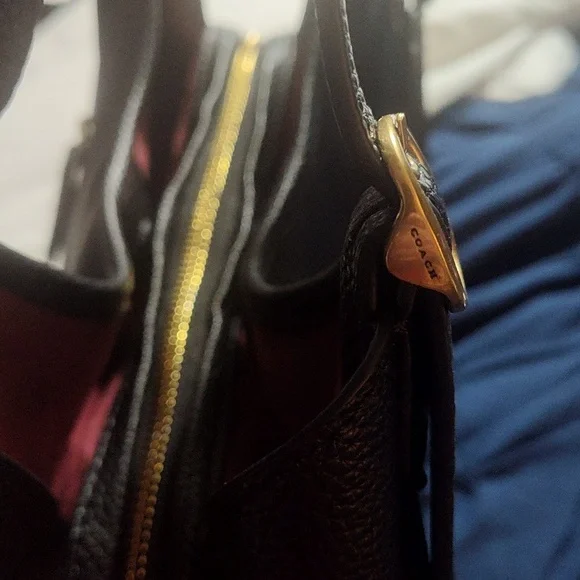 Coach Lori Shoulder Bag NWOT Retail $550 - Picture 10 of 12